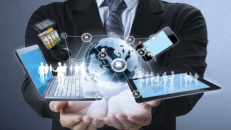 The Dual Nature of Technology: Benefits and Challenges